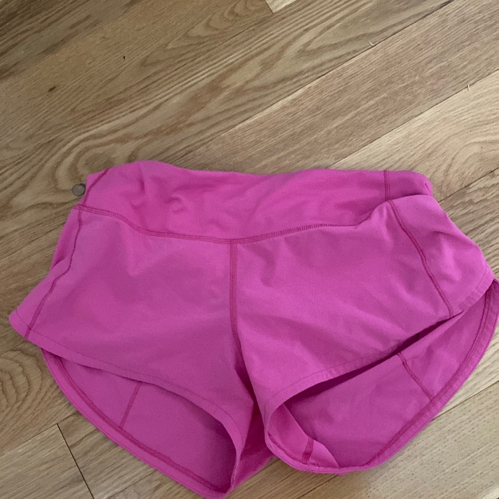 COPY - Lululemon speed ups in sonic pink